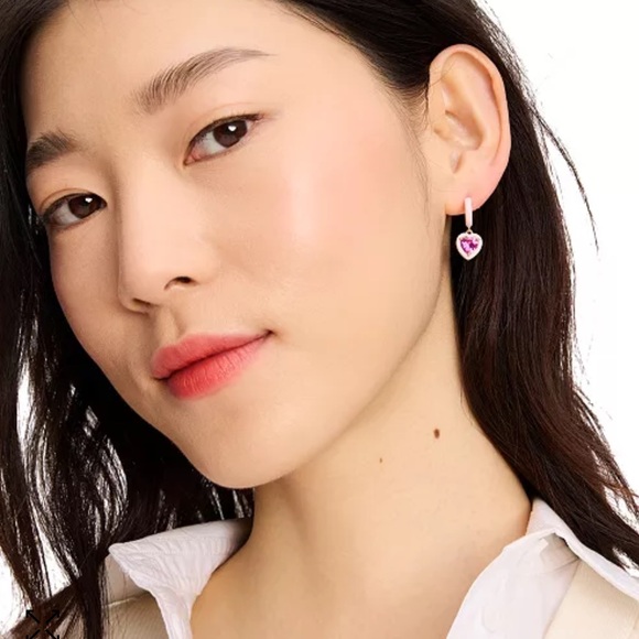 KATE SPADE ♠️ Heart Charm Drop Huggie Earrings - Picture 2 of 8